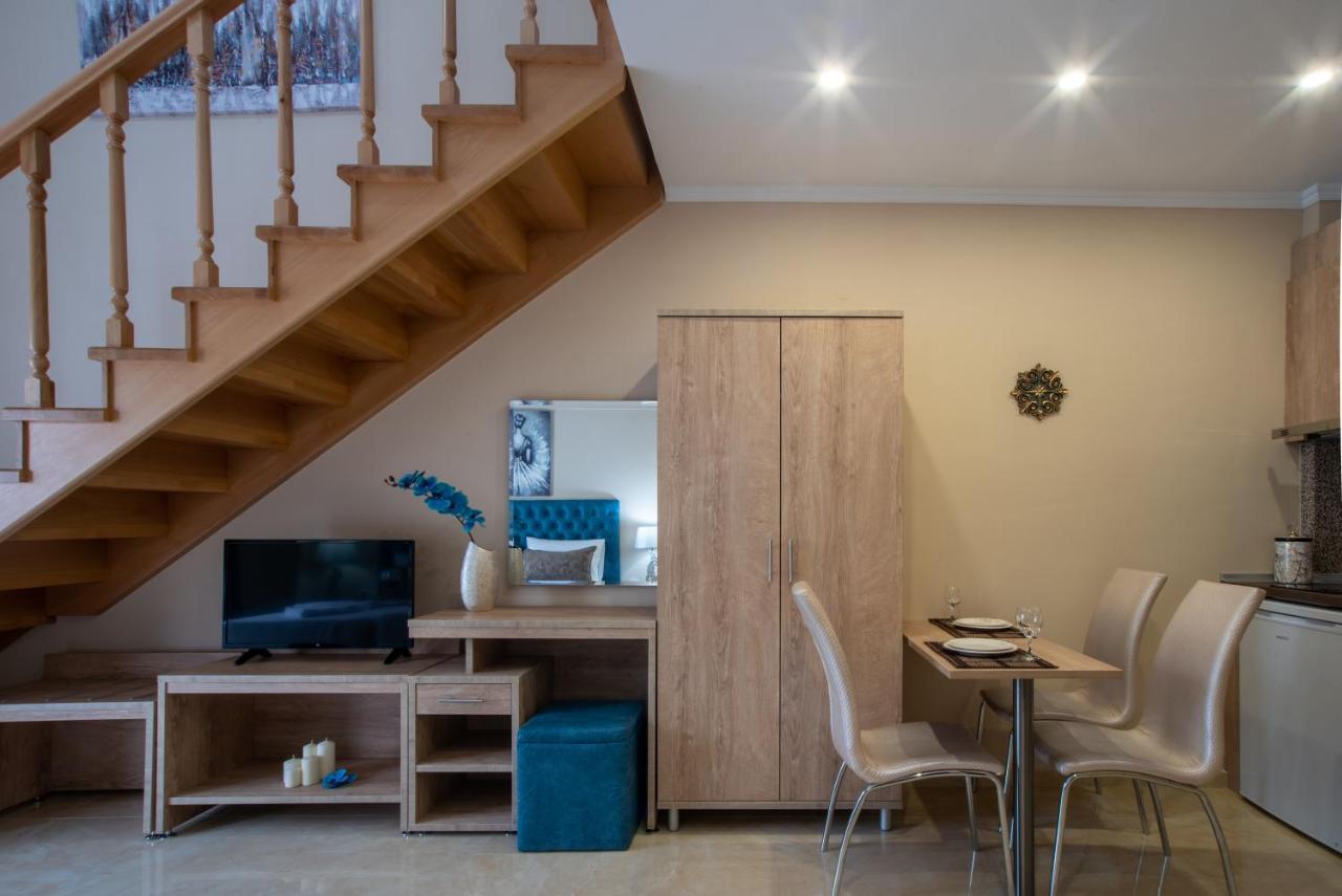 Valery Apartments Пефкохори Екстериор снимка