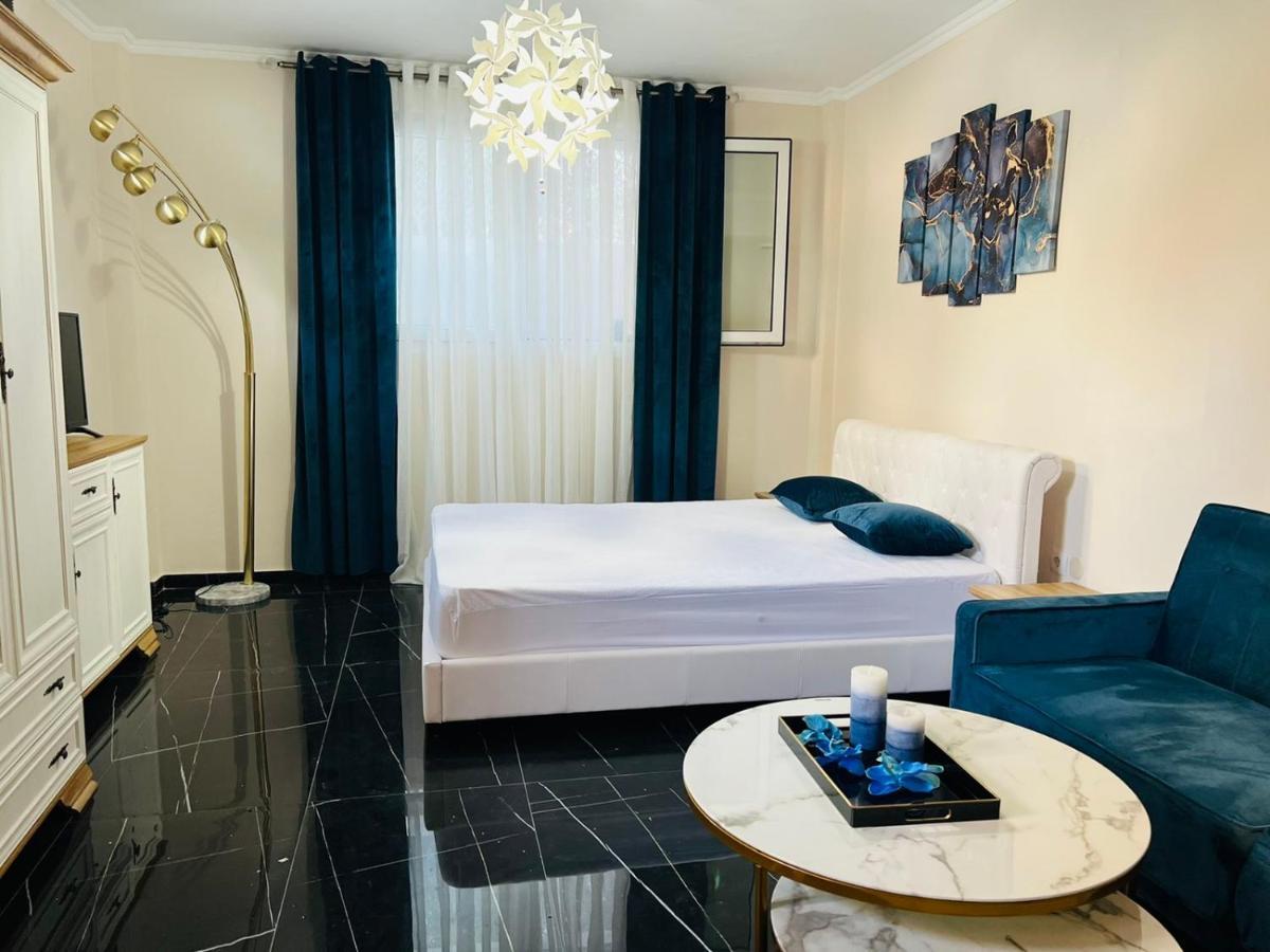 Valery Apartments Пефкохори Екстериор снимка