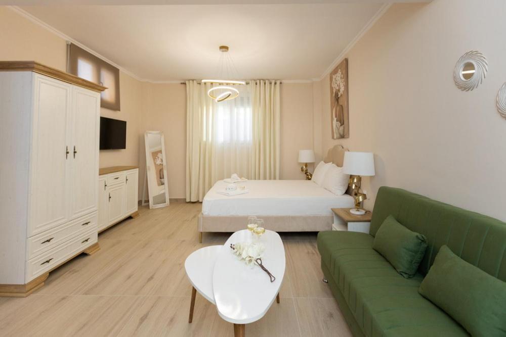 Valery Apartments Пефкохори Екстериор снимка