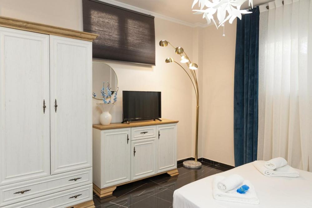 Valery Apartments Пефкохори Екстериор снимка